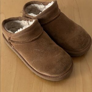 🌱UGG Classic Bootie Slip On US 13